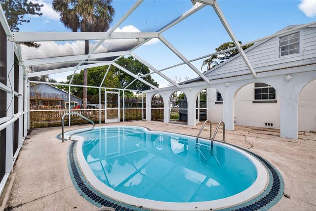 3620 E TAMPA CIRCLE, Tampa, FL 33629