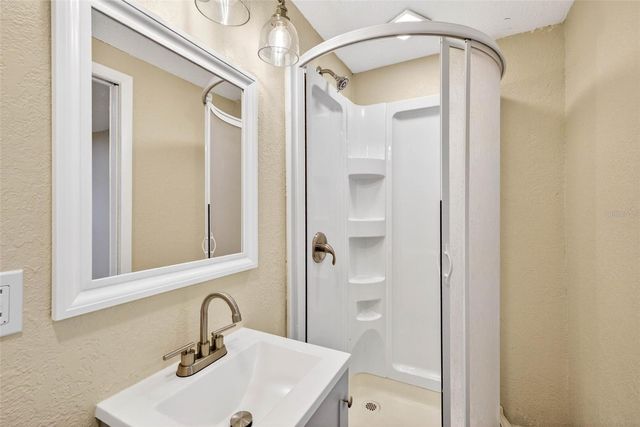 3620 E TAMPA CIRCLE, Tampa, FL 33629