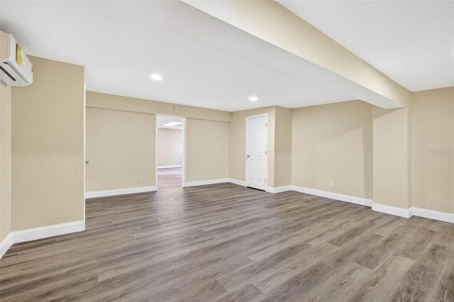 3620 E TAMPA CIRCLE, Tampa, FL 33629