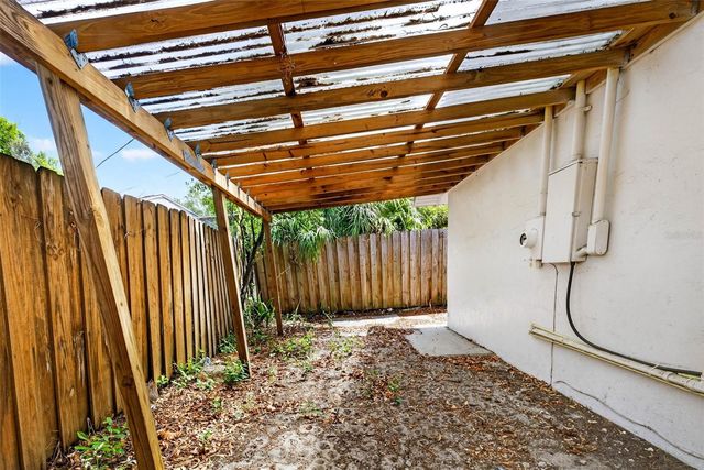 3620 E TAMPA CIRCLE, Tampa, FL 33629