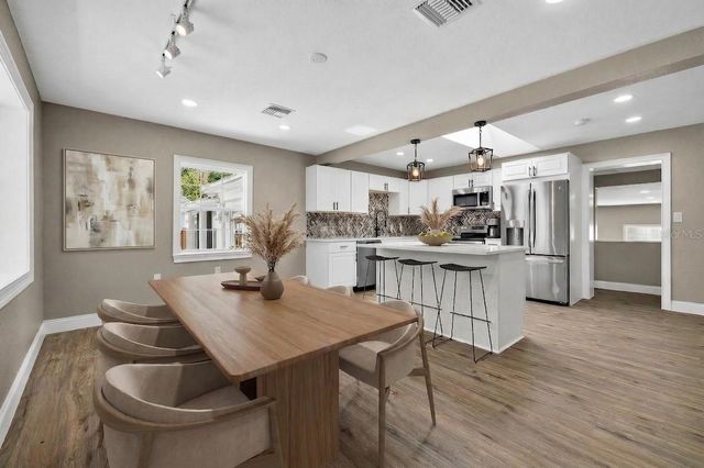 3620 E TAMPA CIRCLE, Tampa, FL 33629