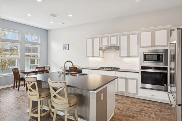 105 Lafitte DR 101, San Marcos, TX 78666