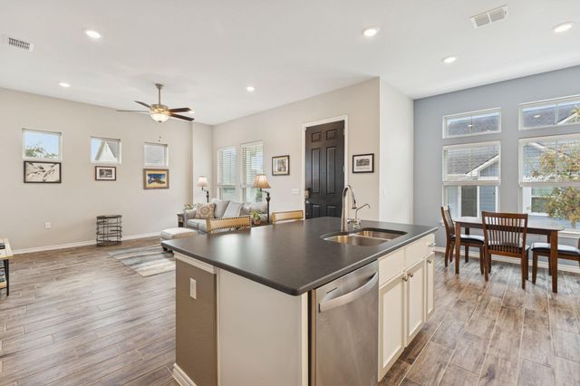 105 Lafitte DR 101, San Marcos, TX 78666
