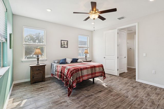 105 Lafitte DR 101, San Marcos, TX 78666