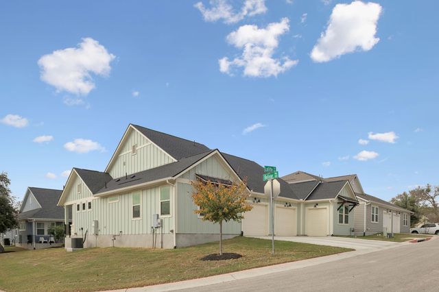 105 Lafitte DR 101, San Marcos, TX 78666