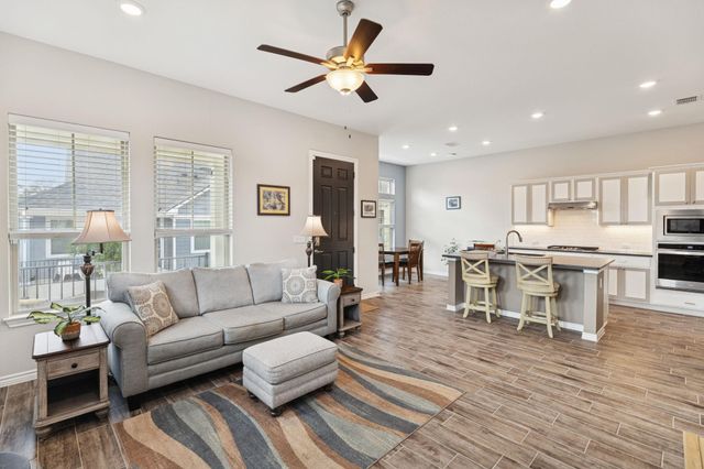 105 Lafitte DR 101, San Marcos, TX 78666