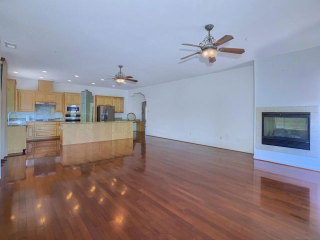 8836 Diamondback Dr, Santee, CA 92071