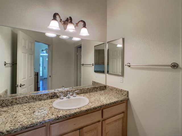 8836 Diamondback Dr, Santee, CA 92071