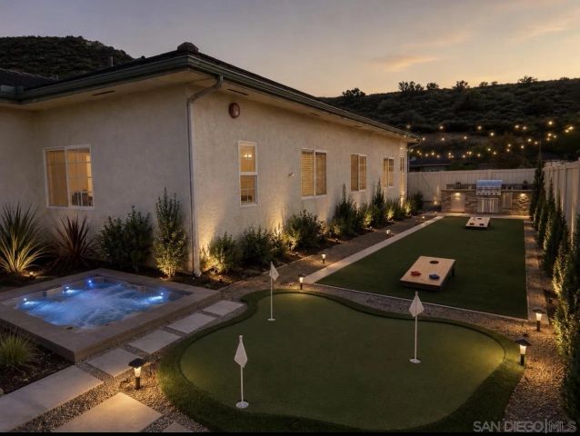 8836 Diamondback Dr, Santee, CA 92071