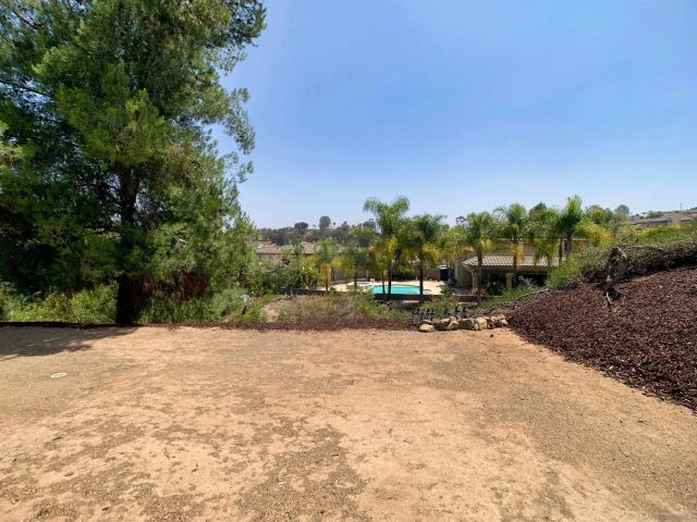 8836 Diamondback Dr, Santee, CA 92071