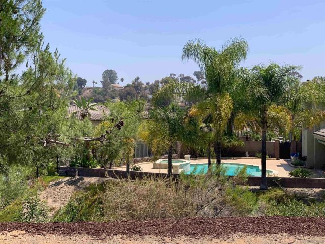 8836 Diamondback Dr, Santee, CA 92071