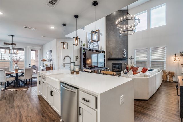 2425 Thavie Street, Celina, TX 75009