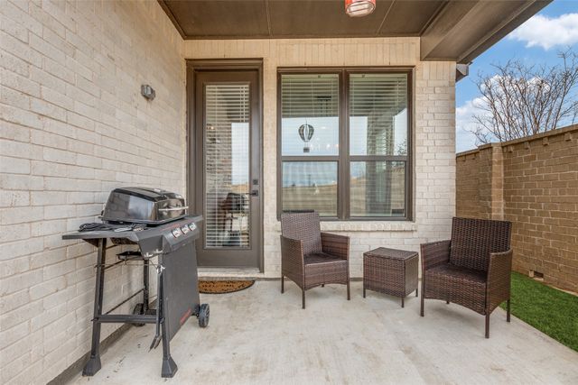 2425 Thavie Street, Celina, TX 75009