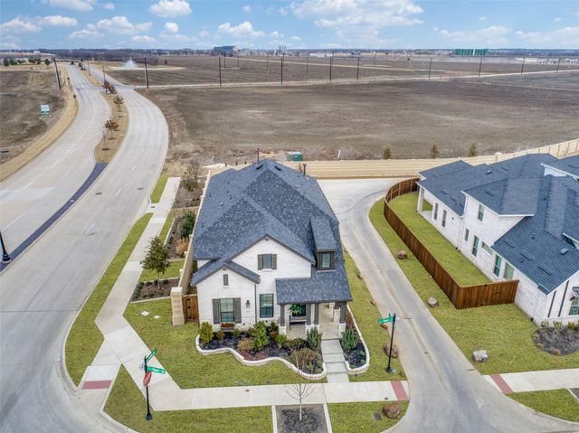 2425 Thavie Street, Celina, TX 75009