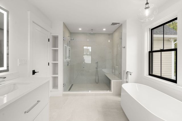 145 Dorchester St, Quincy, MA 02171
