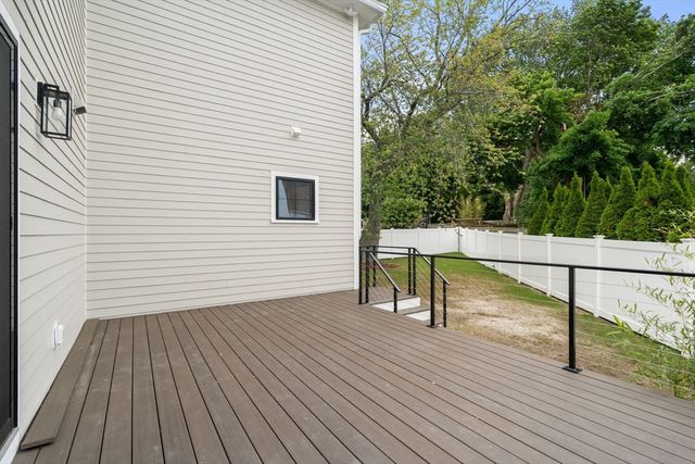 145 Dorchester St, Quincy, MA 02171