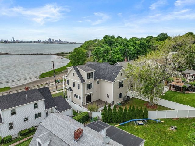 145 Dorchester St, Quincy, MA 02171
