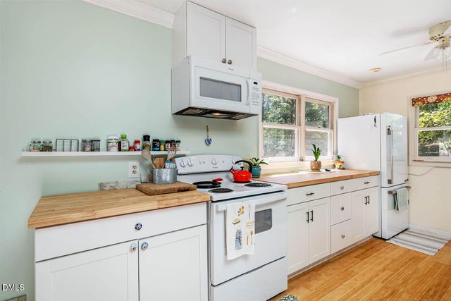 497 Turn Key Way, Pittsboro, NC 27312