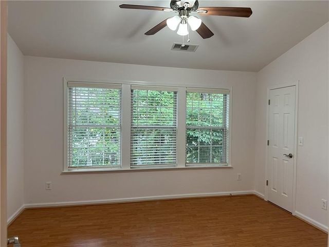4162 Howell Park Road, Duluth, GA 30096