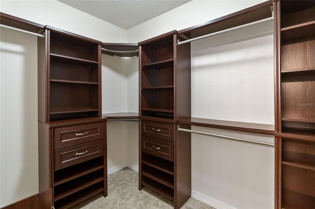 1871 BETSY ROSS LANE, St Cloud, FL 34769