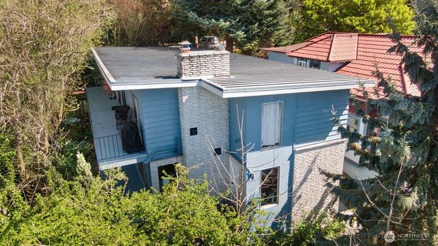 3438 14th Avenue W, Seattle, WA 98119