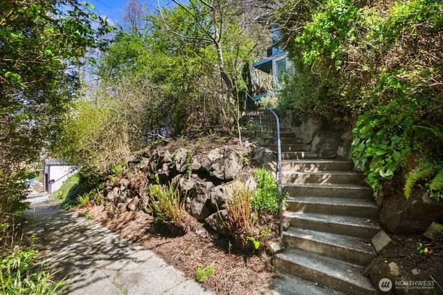 3438 14th Avenue W, Seattle, WA 98119