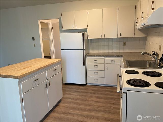 3438 14th Avenue W, Seattle, WA 98119