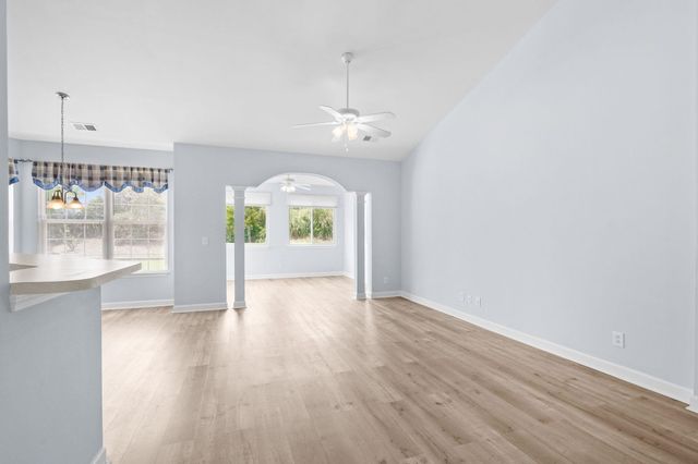 732 Gazania Ln., Myrtle Beach, SC 29579