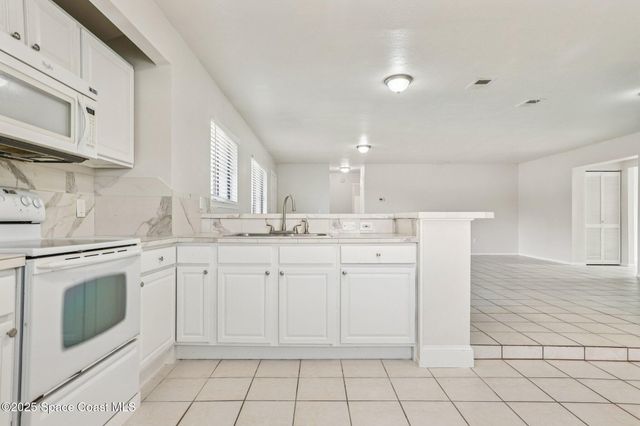 784 Talmadge Avenue SE, Palm Bay, FL 32909