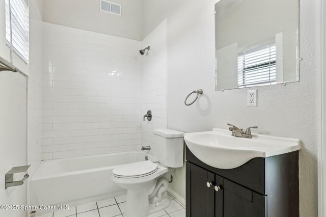 784 Talmadge Avenue SE, Palm Bay, FL 32909