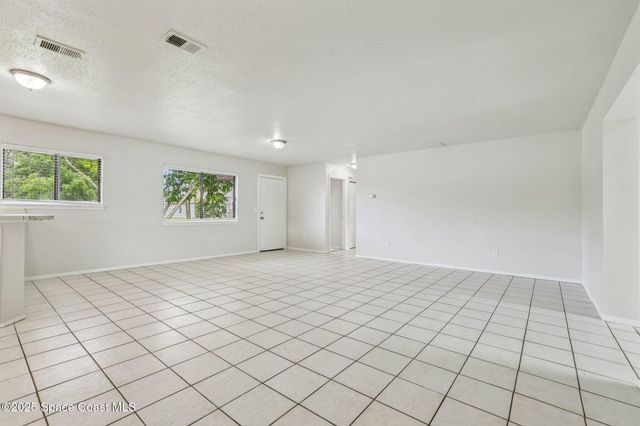 784 Talmadge Avenue SE, Palm Bay, FL 32909