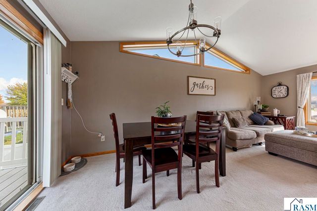 152 Swan Lane, Mankato, MN 56001