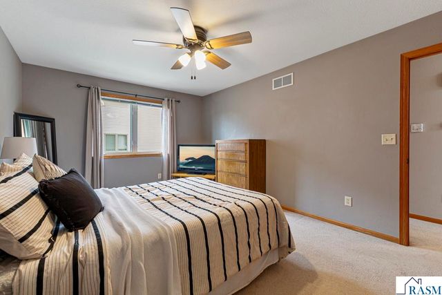 152 Swan Lane, Mankato, MN 56001