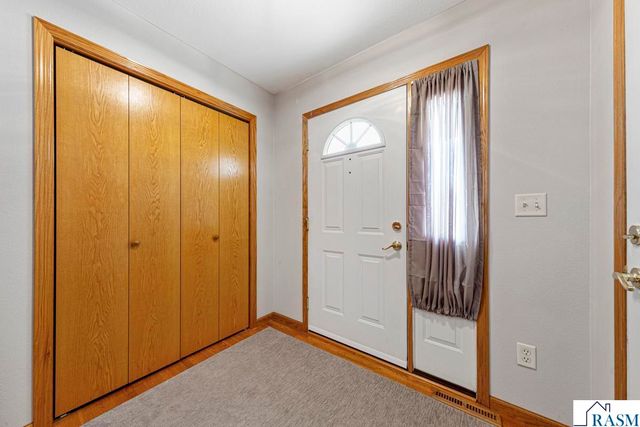 152 Swan Lane, Mankato, MN 56001