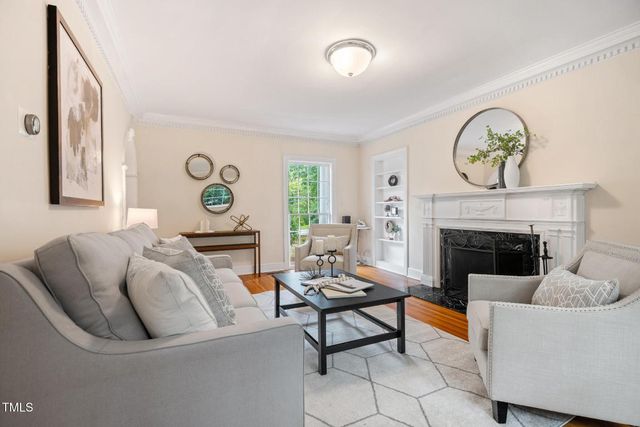 406 E Markham Avenue, Durham, NC 27701