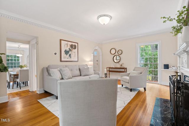 406 E Markham Avenue, Durham, NC 27701