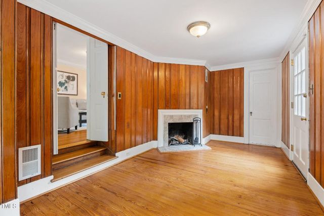 406 E Markham Avenue, Durham, NC 27701