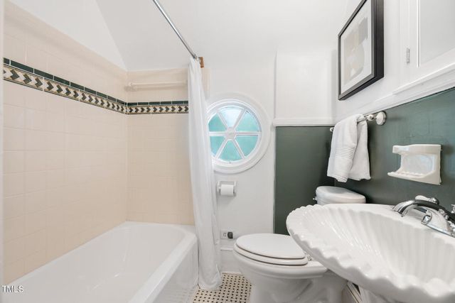 406 E Markham Avenue, Durham, NC 27701