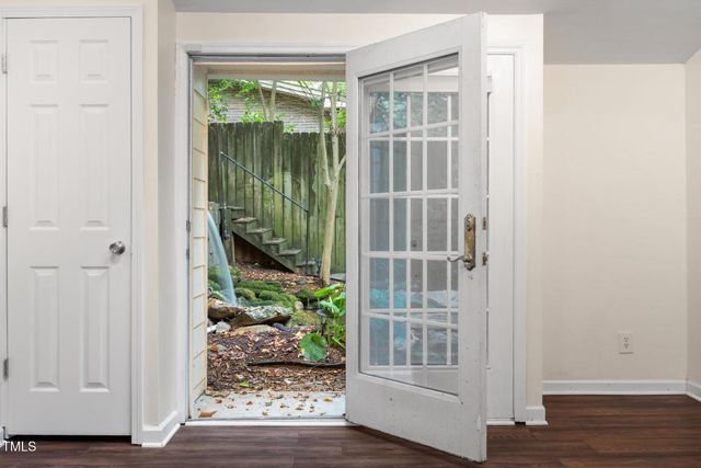 406 E Markham Avenue, Durham, NC 27701