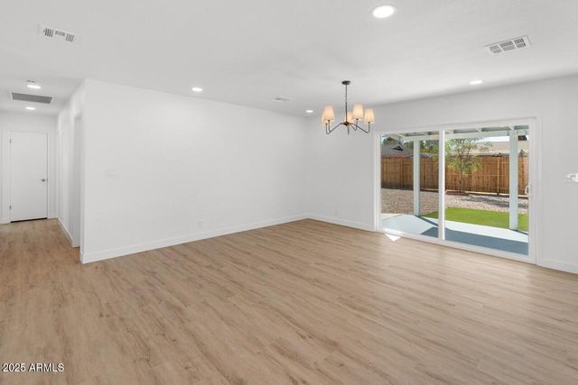 6610 N 15TH Avenue, Phoenix, AZ 85015