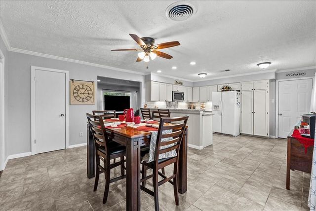 913 Peggy Street, Deer Park, TX 77536