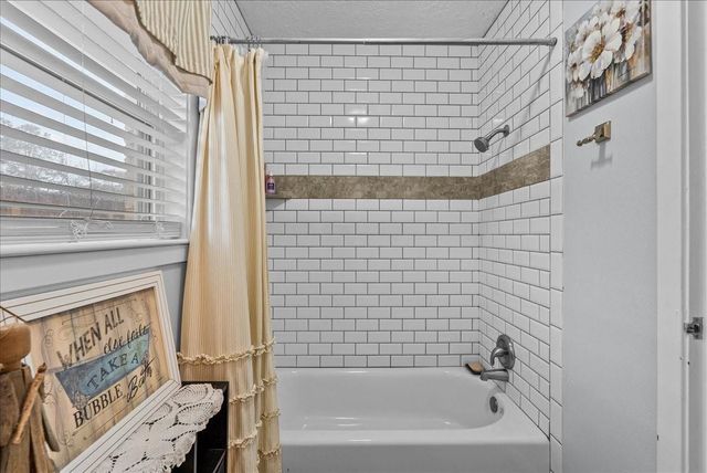 913 Peggy Street, Deer Park, TX 77536