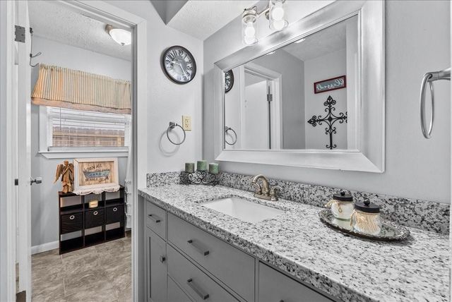 913 Peggy Street, Deer Park, TX 77536