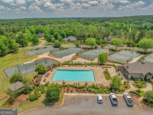 303 Tuxedo Circle, Forsyth, GA 31029