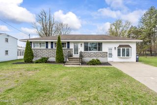 1041 St Jude Drive, Rotterdam, NY 12303