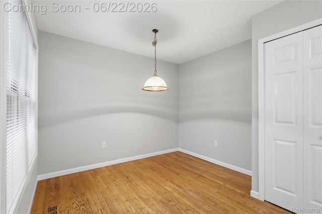 8091 Prestonwood Court, Flushing Charter Township, MI 48433