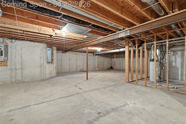 8091 Prestonwood Court, Flushing Charter Township, MI 48433