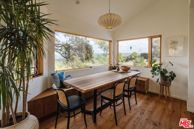 2002 Tuna Canyon Road, Topanga (los Angeles), CA 90290