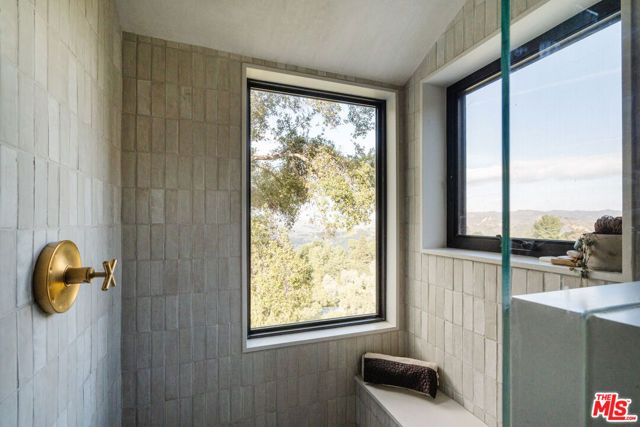 2002 Tuna Canyon Road, Topanga (los Angeles), CA 90290