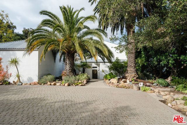 2002 Tuna Canyon Road, Topanga (los Angeles), CA 90290